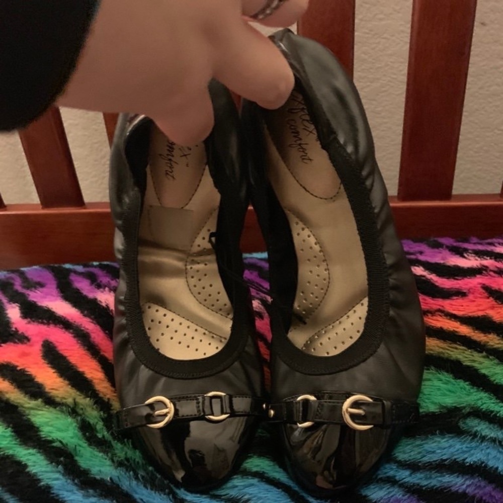 Black flats